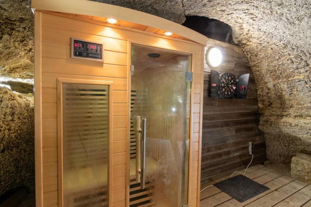 Maison Troglodytique Doue La Fontaine Exterior foto