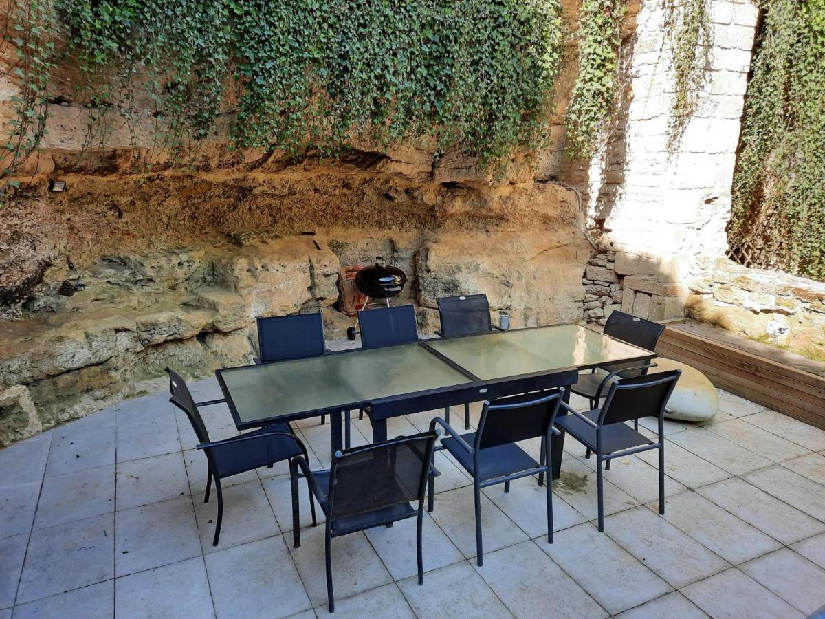 Maison Troglodytique Doue La Fontaine Exterior foto
