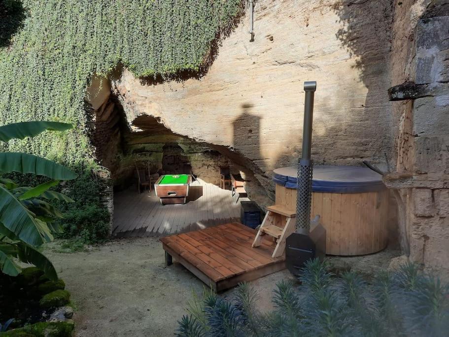 Maison Troglodytique Doue La Fontaine Exterior foto