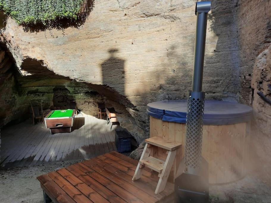 Maison Troglodytique Doue La Fontaine Exterior foto